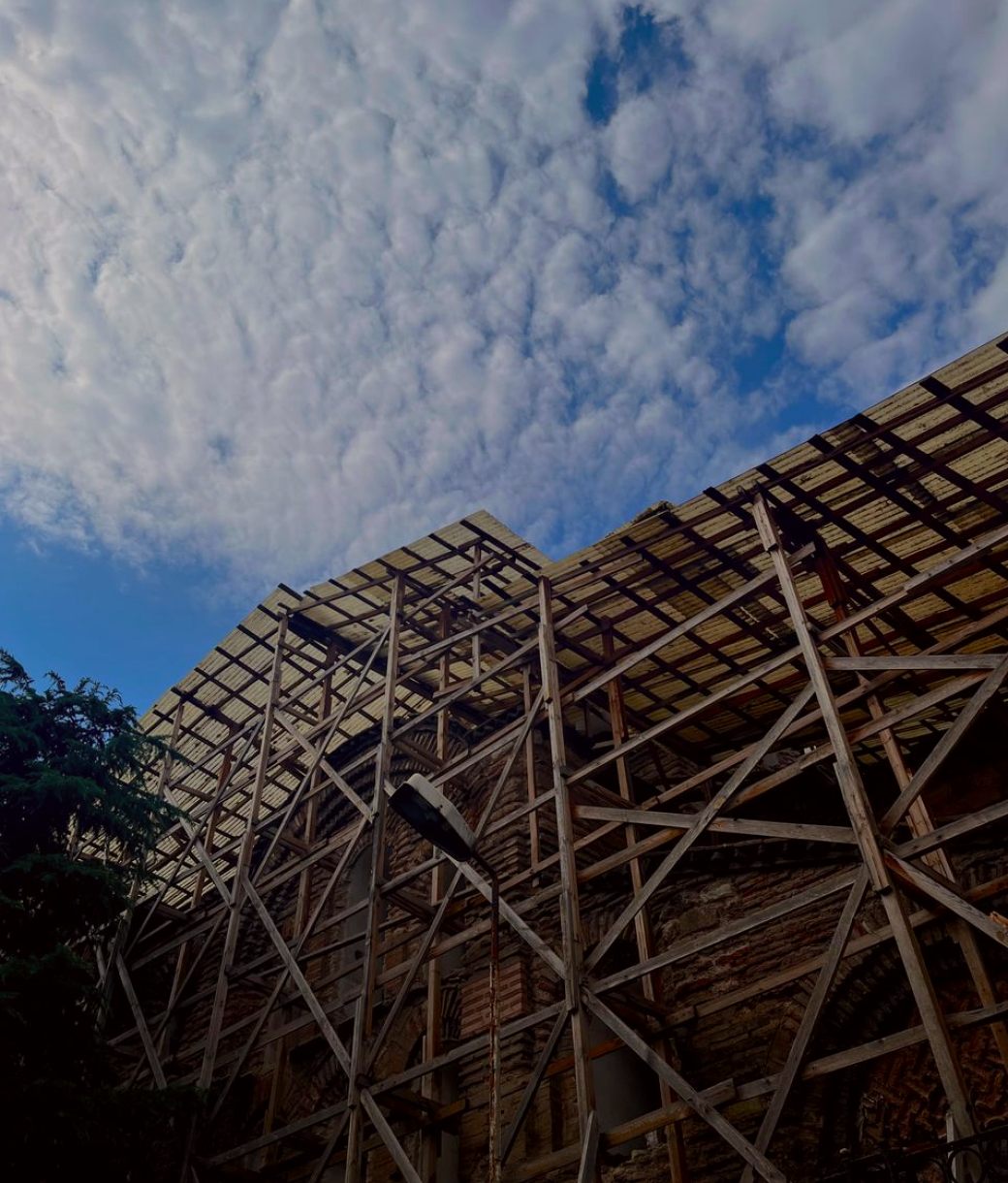 Muro de albañilería o tabiquería de madera: cuál conviene para una casa chilena